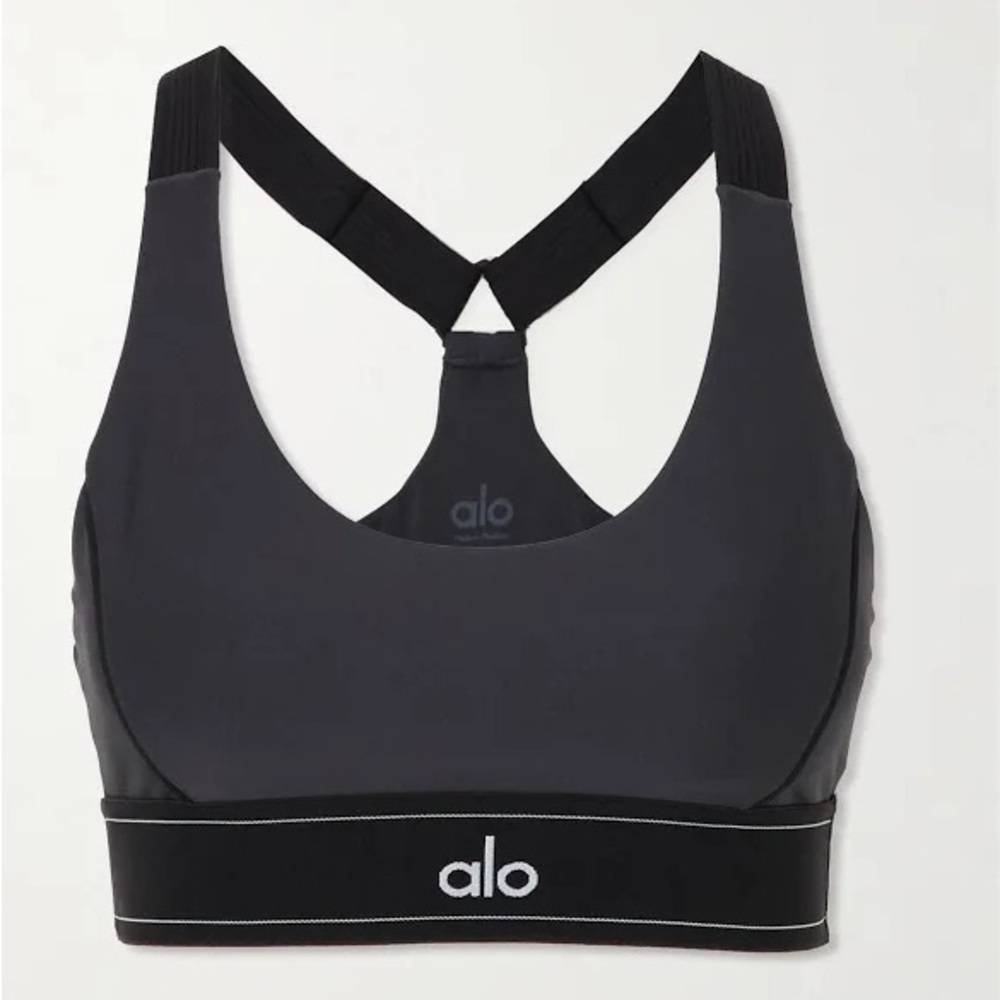 Alo Yoga Airlift Suit Up Stretch Sports Bra